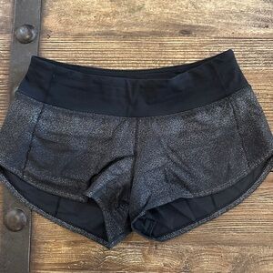 Lululemon Speed Up 2.5” Women's Shorts